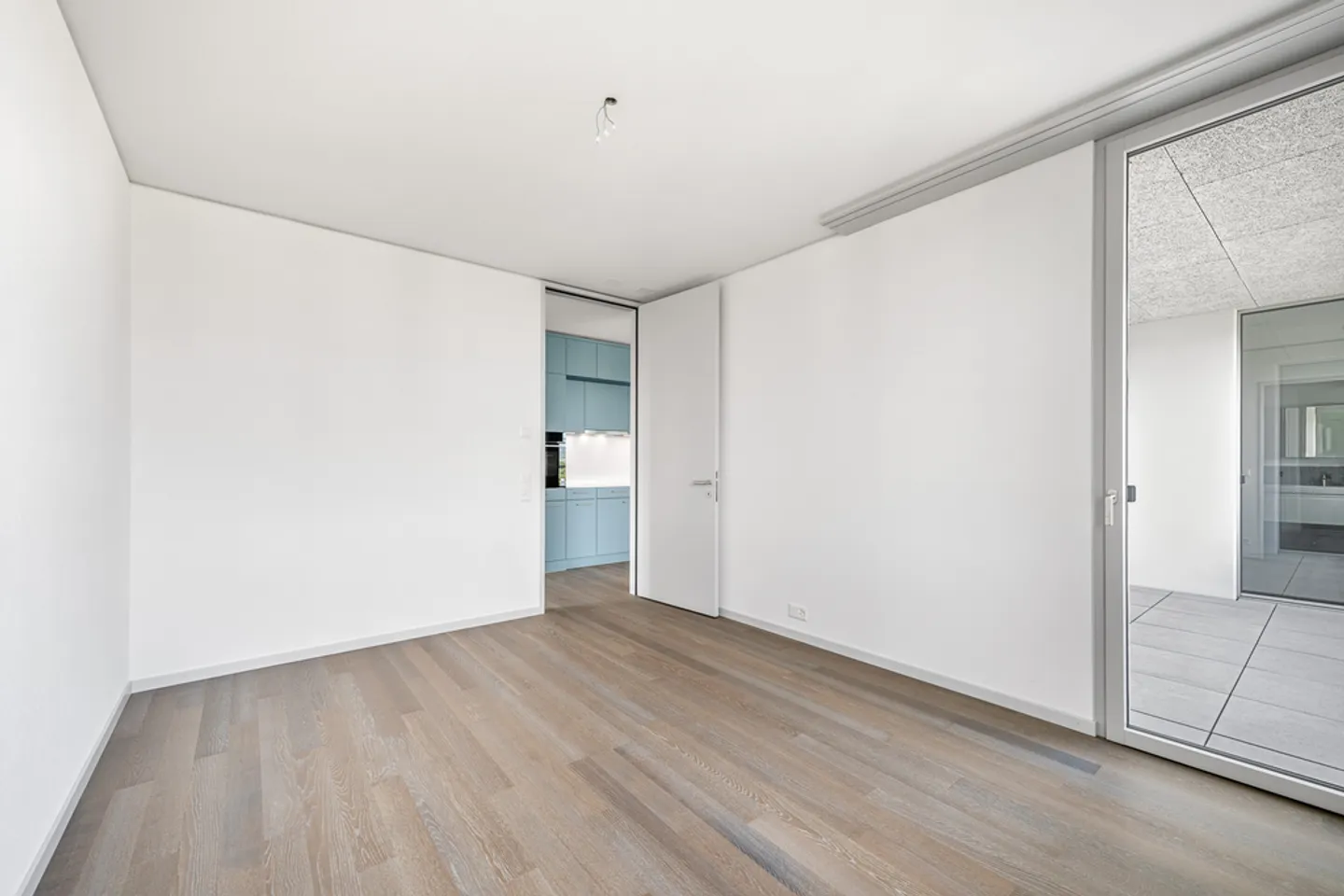 Nuovo appartamento con vista a Uster - Foto 6 di 8