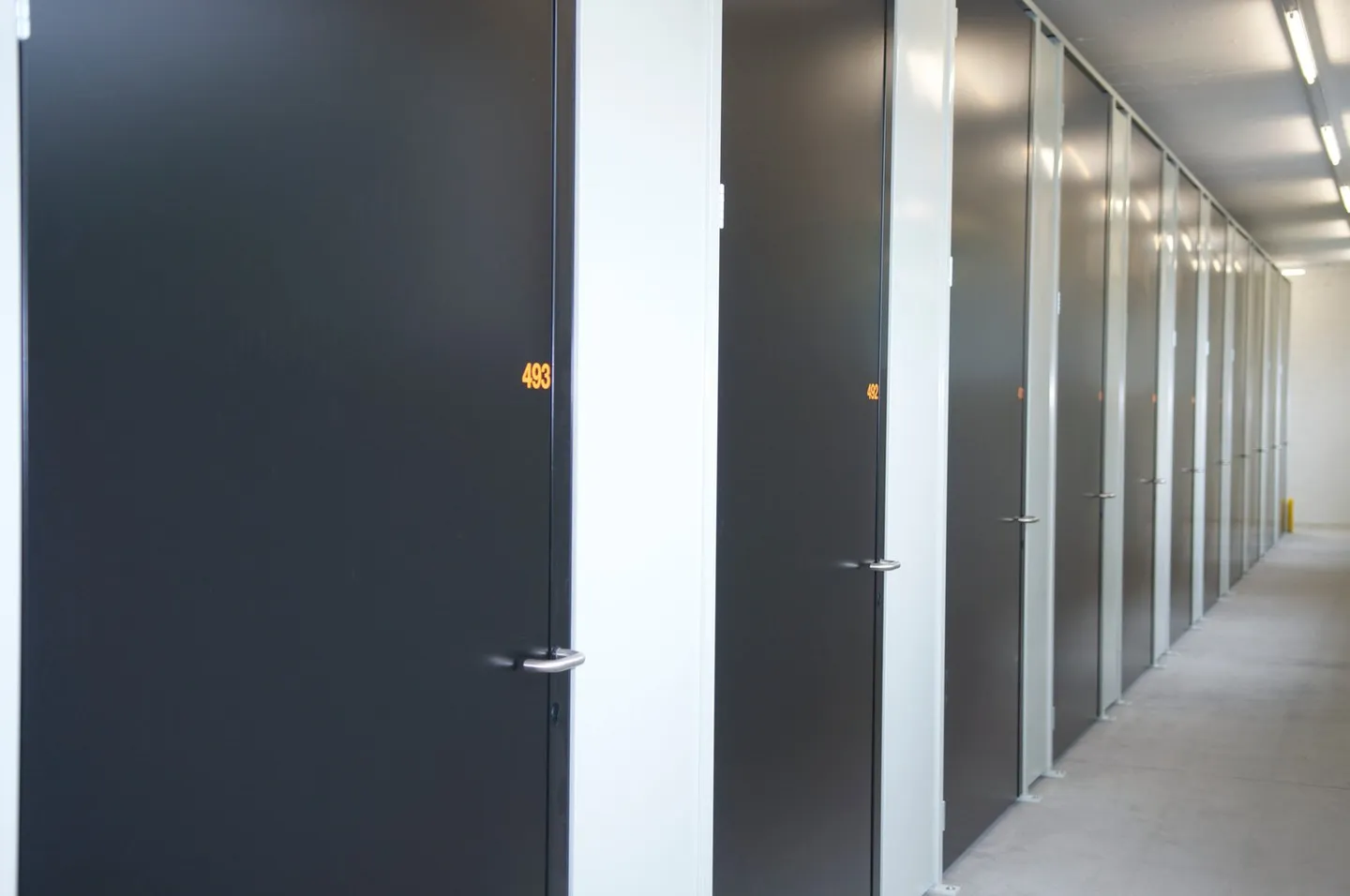 Moderne scatole di stoccaggio self-storage con molti vantaggi - Foto 1 di 7