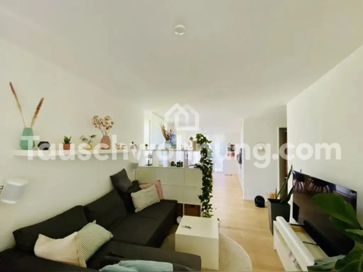 Appartement d'échange : appartement de 3,5 pièces en rez-de-chaussée surélevé dans un quartier familial - Photo 2 sur 3