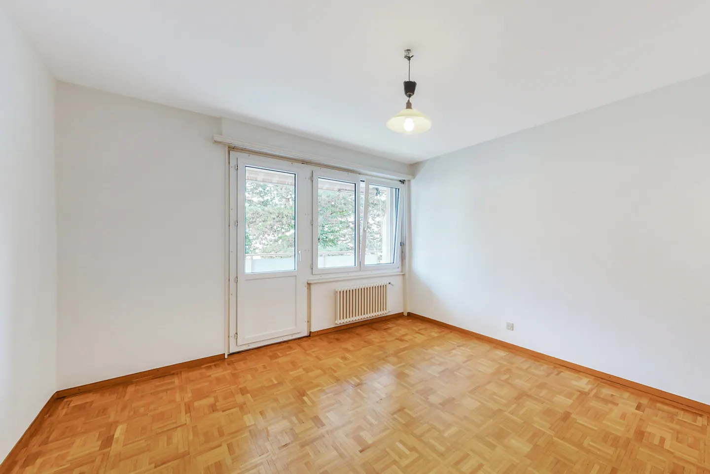 Quiet and residential area - Photo 5 of 12