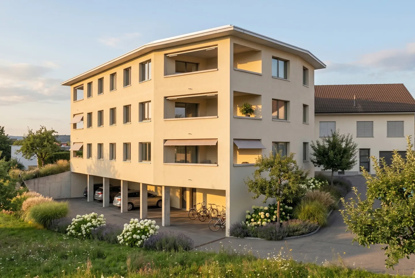 Appartamenti con 4,5 stanze in un piccolo complesso residenziale con 6 appartamenti - Foto 1 di 7