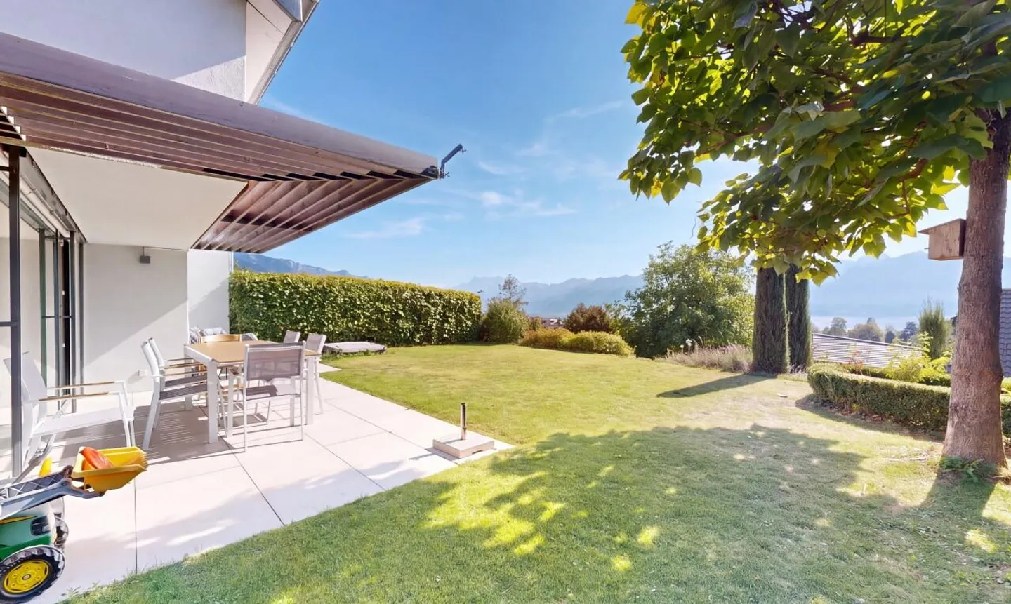 Casa contemporanea Minergie con vista eccezionale sul lago - Foto 3 di 11