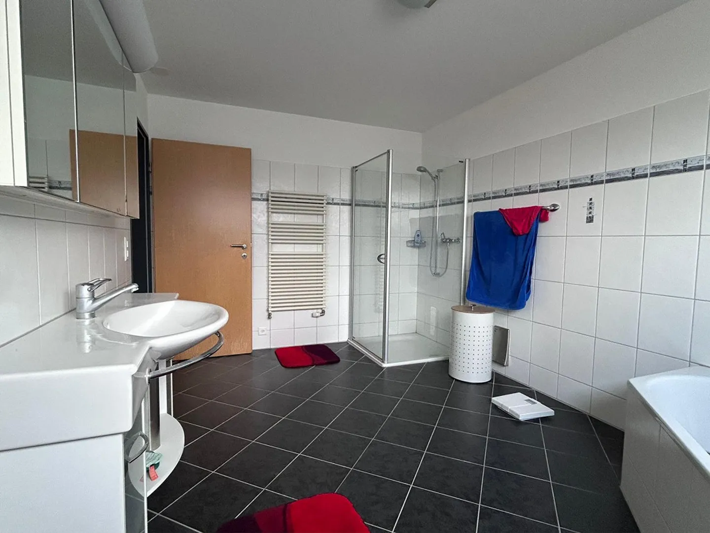 Maison bifamiliale dans un emplacement central calme - Photo 19 sur 29