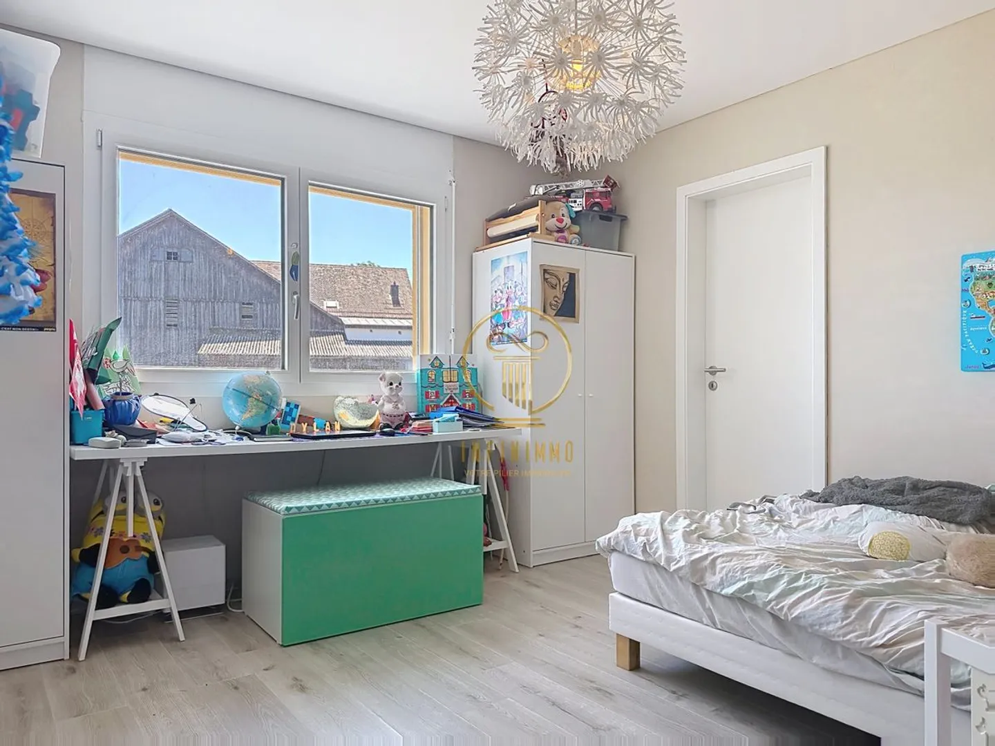 CARROUGE (VD), PROPRIÉTÉ RARE ! Maison individuelle avec 5.5 pièces et vue sur le Moléson. - Photo 11 sur 13