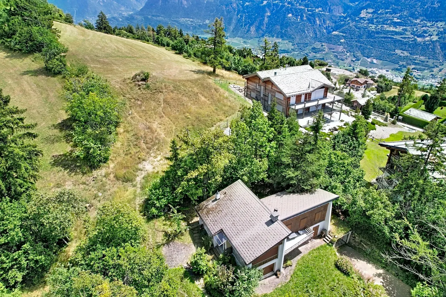 Chalet Project with Panoramic View - Photo 5 of 5