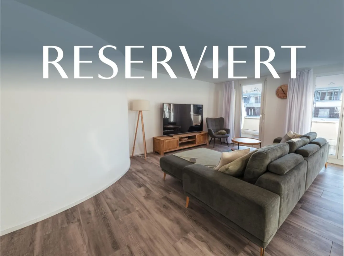 «RESERVIERT Attraktive Wohnung - sonnig und stilvoll modernisiert» - Photo 1 sur 10