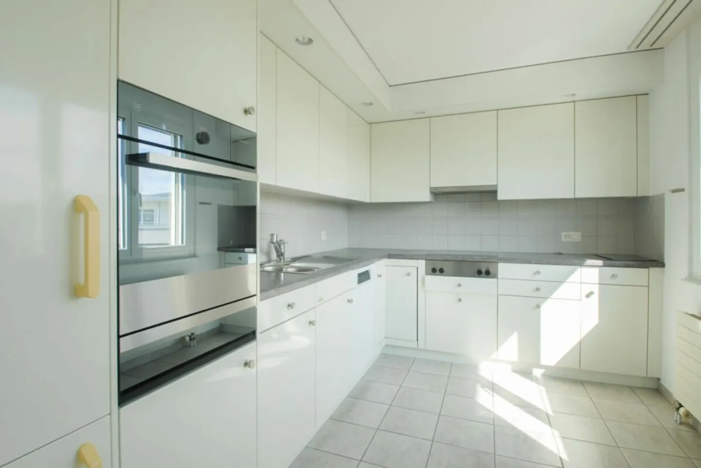 Appartement 4½ pièces bien entretenu dans un quartier calme - Photo 4 sur 10