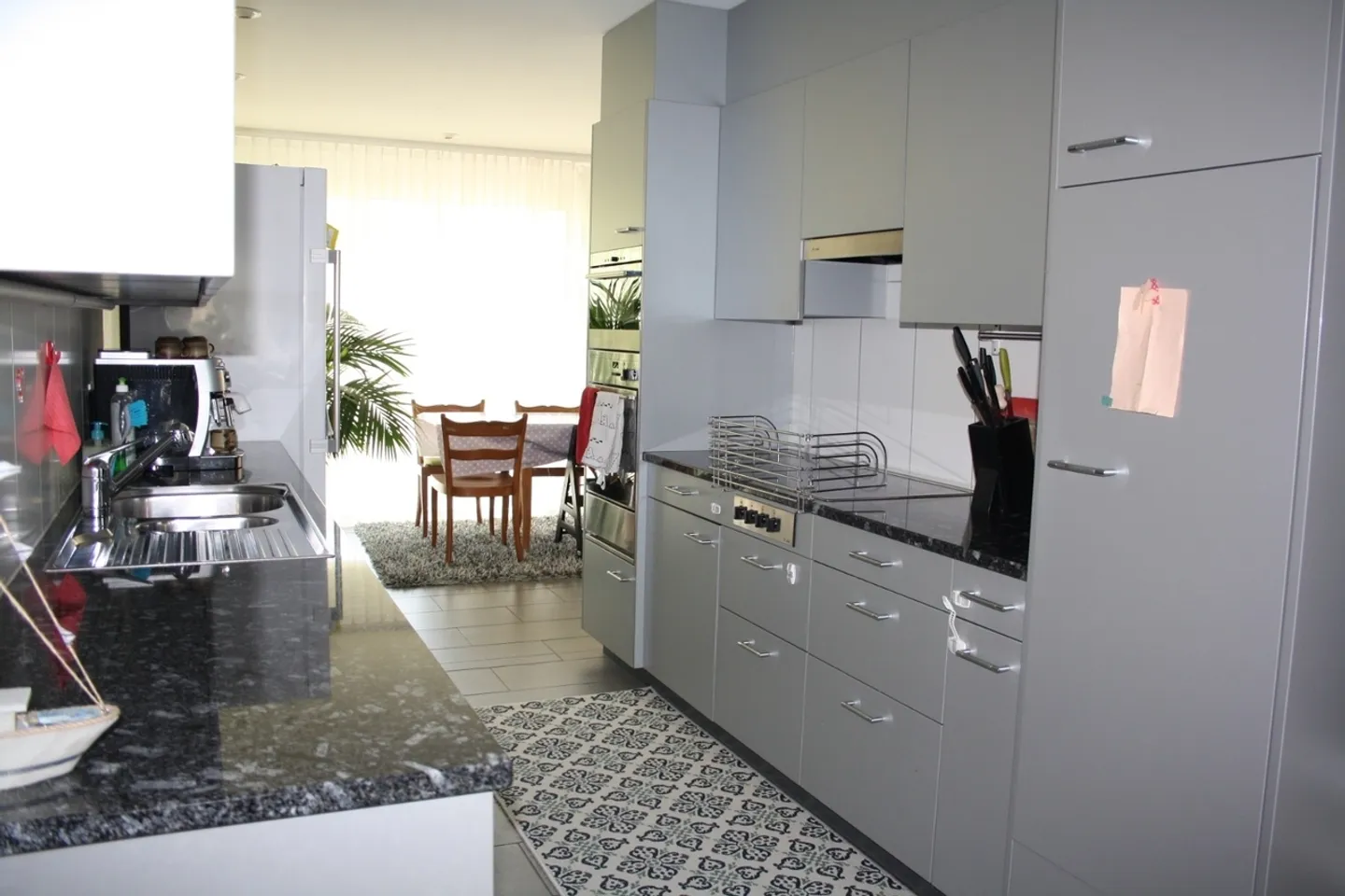 Geräumige 5.5-Zimmer Wohnung mit Garten in Schaffhausen - Foto 4 von 10