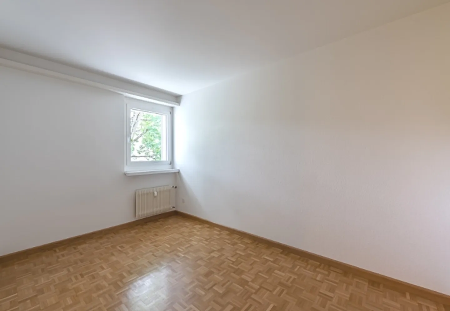 Geräumige Wohnung mit Balkon - Foto 8 von 12