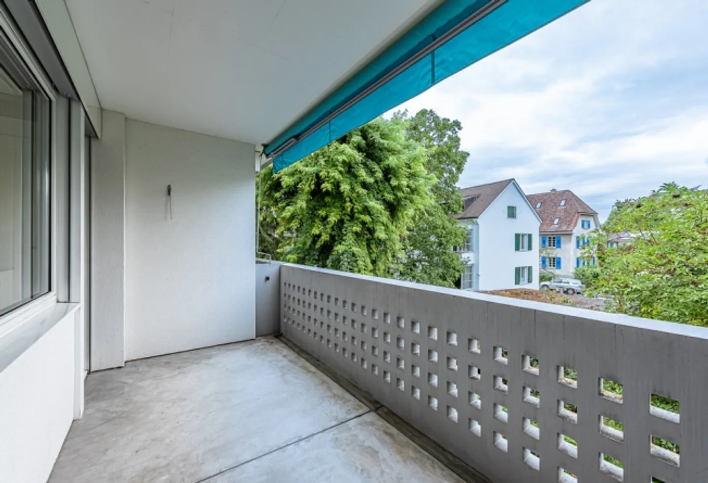 Geräumige Wohnung mit Balkon - Foto 10 von 12