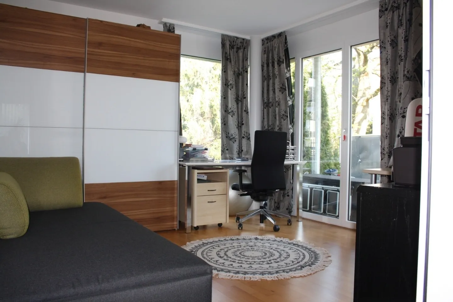 Geräumige 5.5-Zimmer Wohnung mit Garten in Schaffhausen - Foto 7 von 10