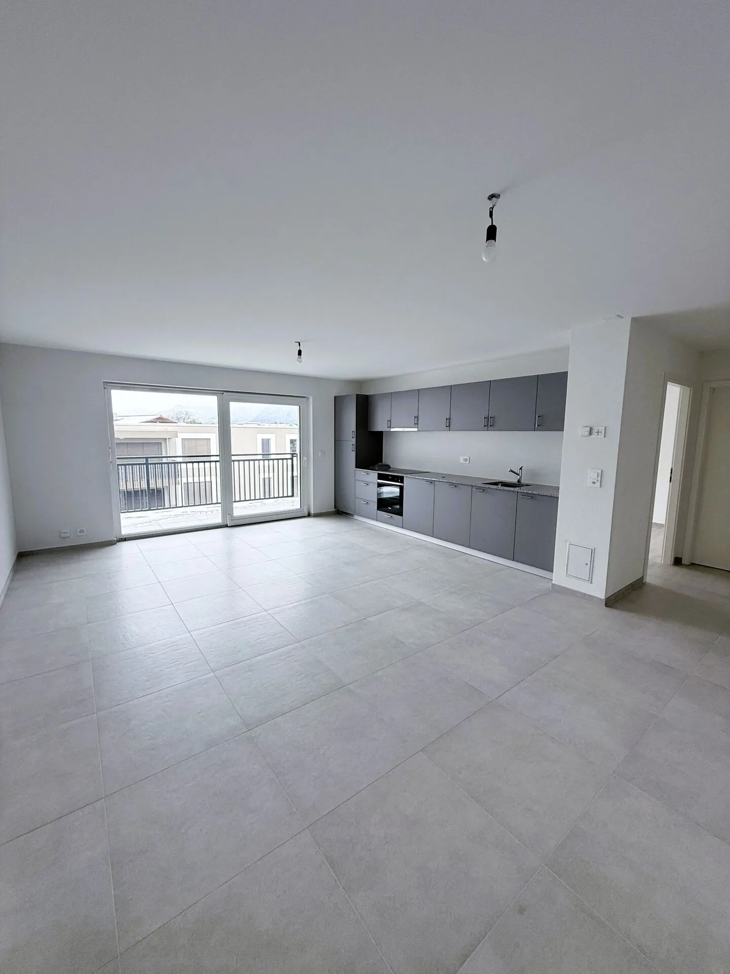 3.5-room apartment - A23 - Photo 1 of 8