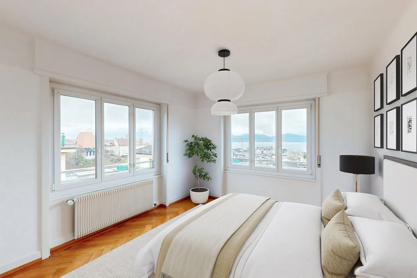 View of the lake and a stone's throw from downtown Lausanne - Photo 2 of 10