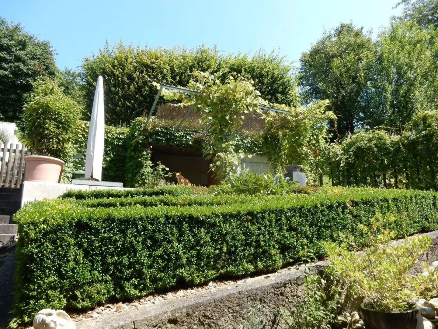 Dreamlike half-timbered house from 1764 with garden and top modern interior... - Photo 11 of 11