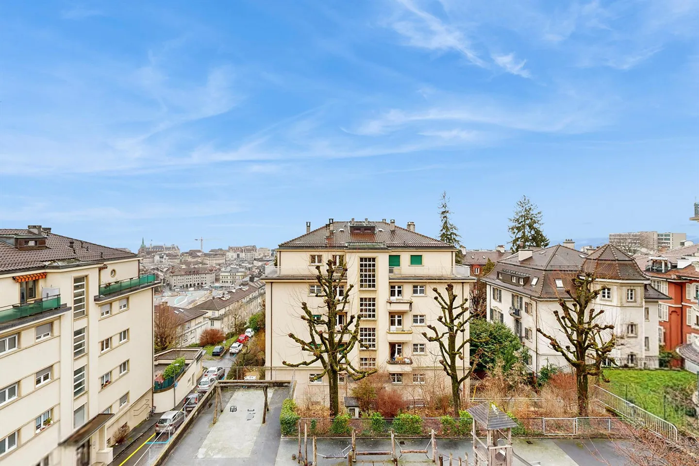 View of the lake and a stone's throw from downtown Lausanne - Photo 10 of 10