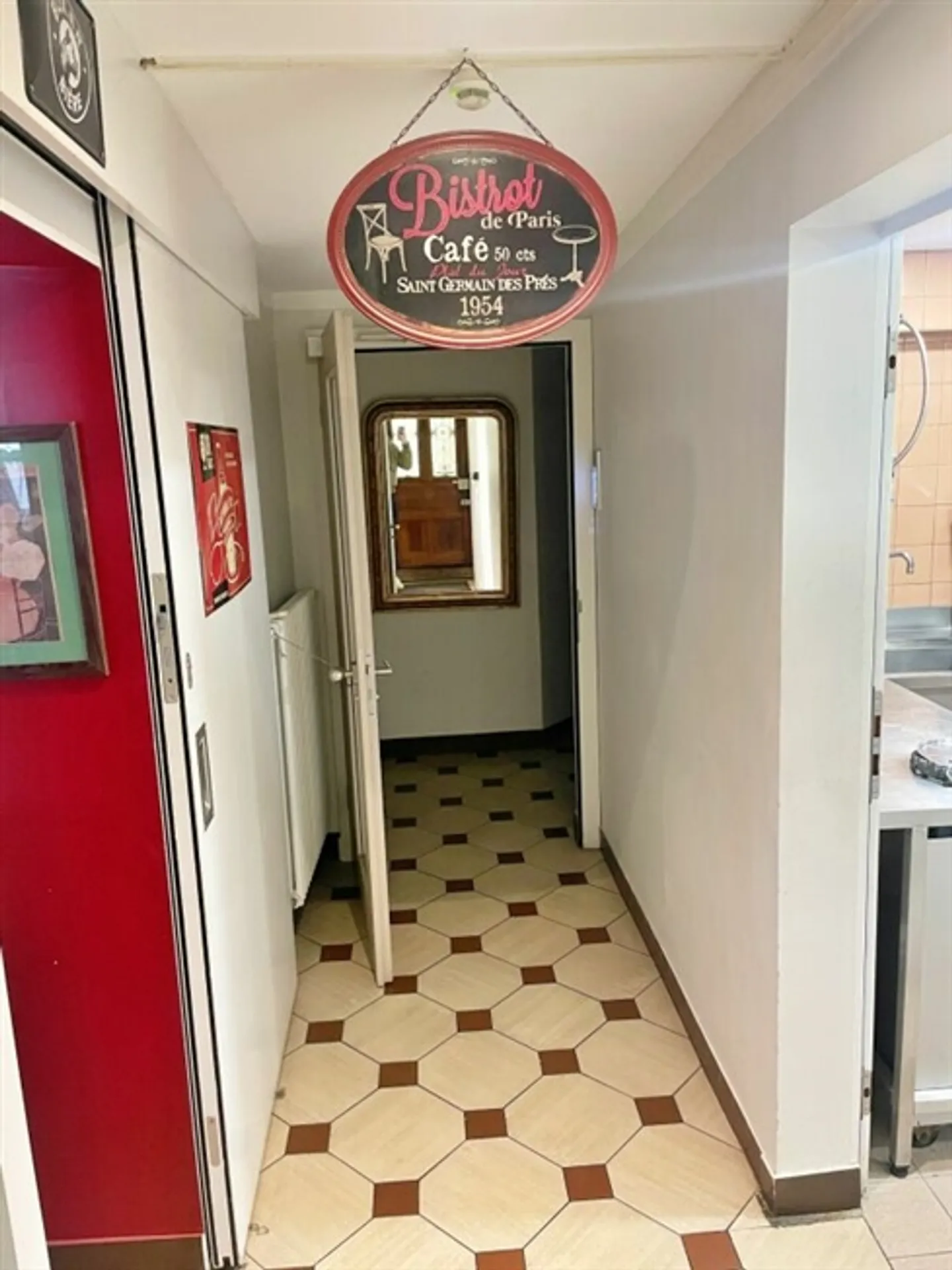 Gewerbefläche mit Geschäft - Foto 15 von 20