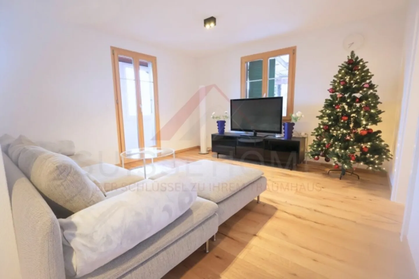 Maison individuelle avec confort moderne et caractère charmant - 4.5 pièces à 3700 Spiez - Photo 3 sur 19