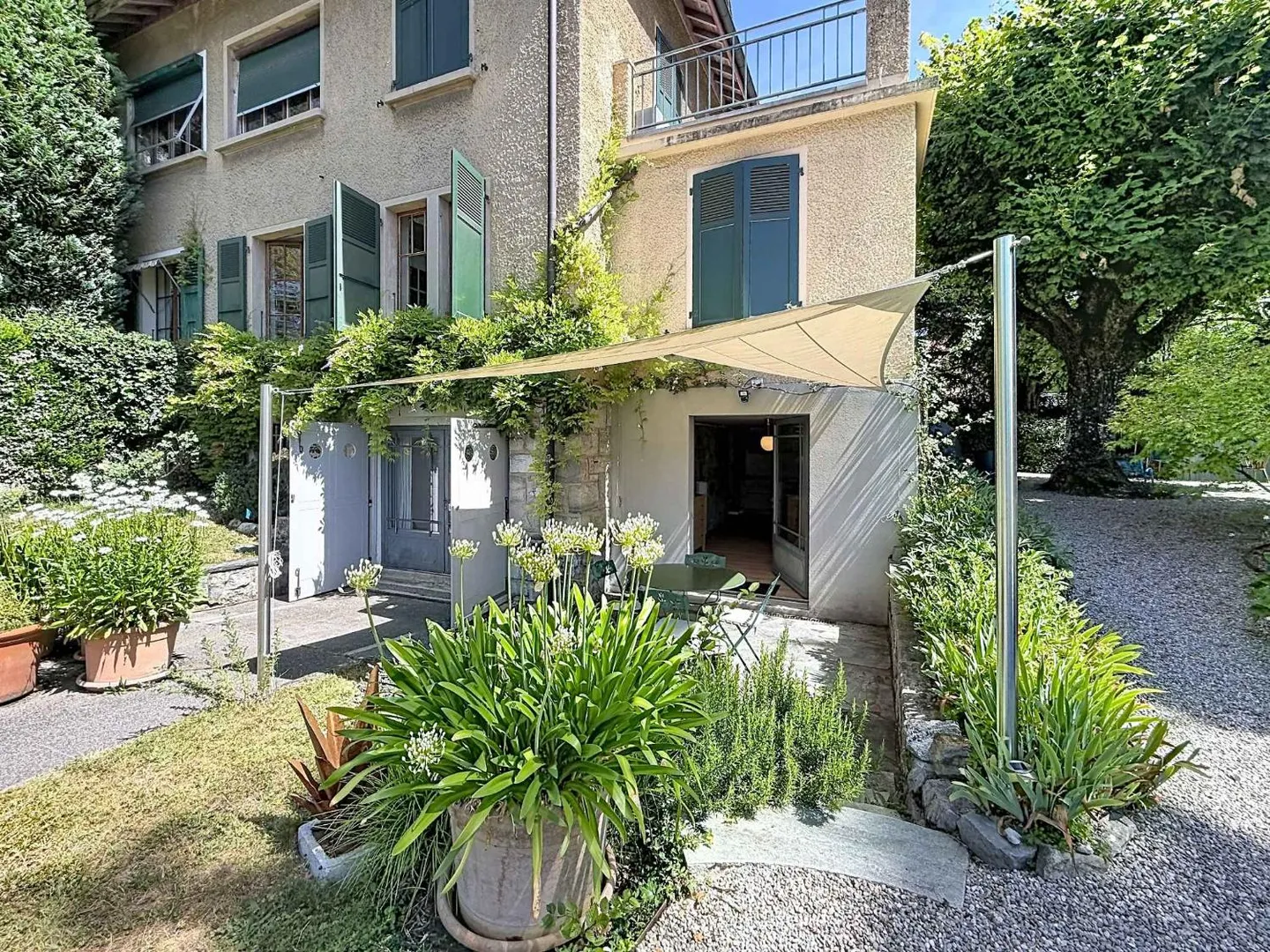Charmant appartement 3 pièces - Photo 3 sur 11