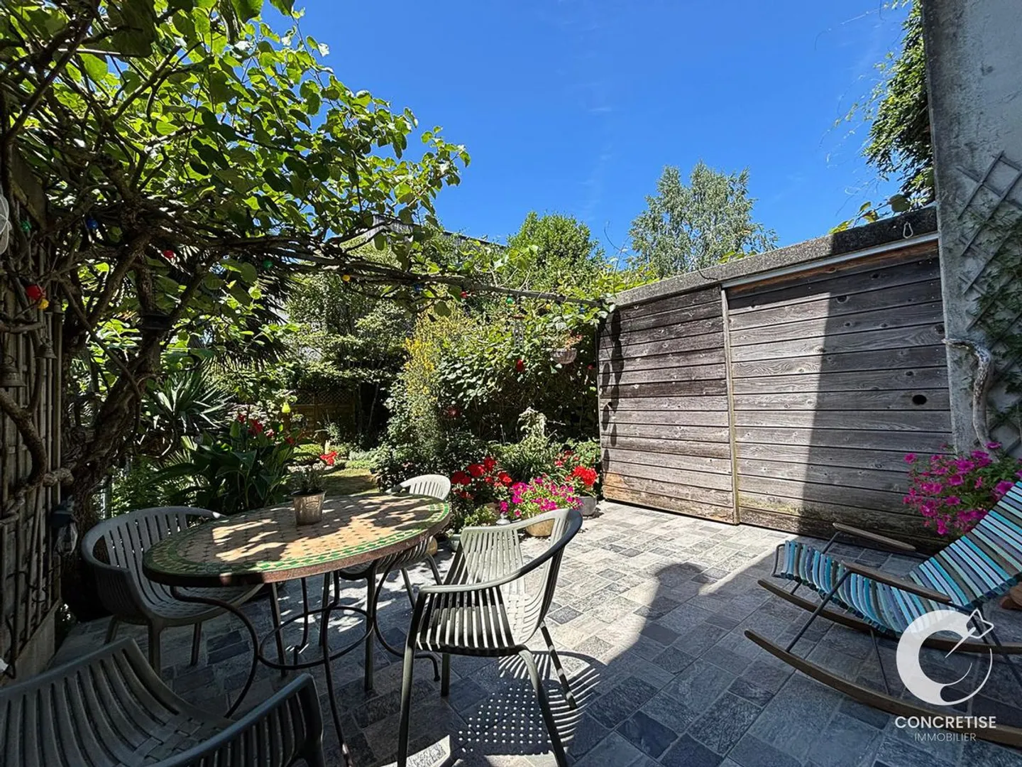 Well-maintained 4.5-room adjoining house in Denges - Photo 11 of 13