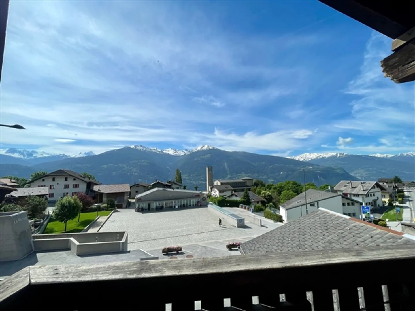 Appartamento Incantevole Completamente Ristrutturato - Foto 5 di 6