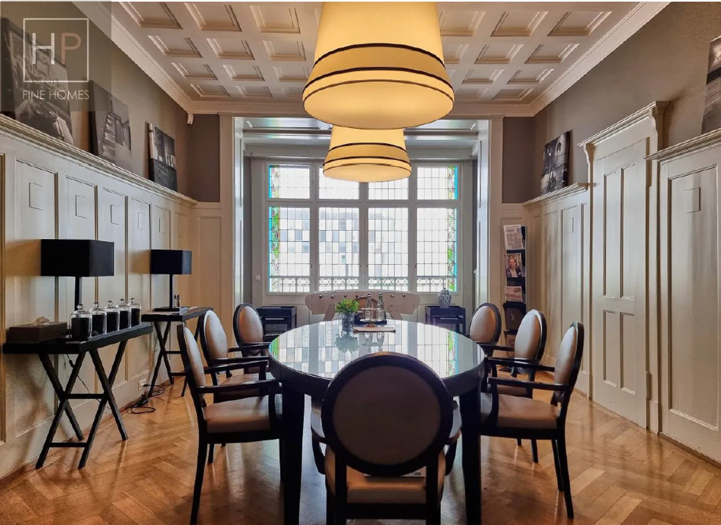 Rental of a spacious office room in a stunning townhouse - Photo 1 of 11