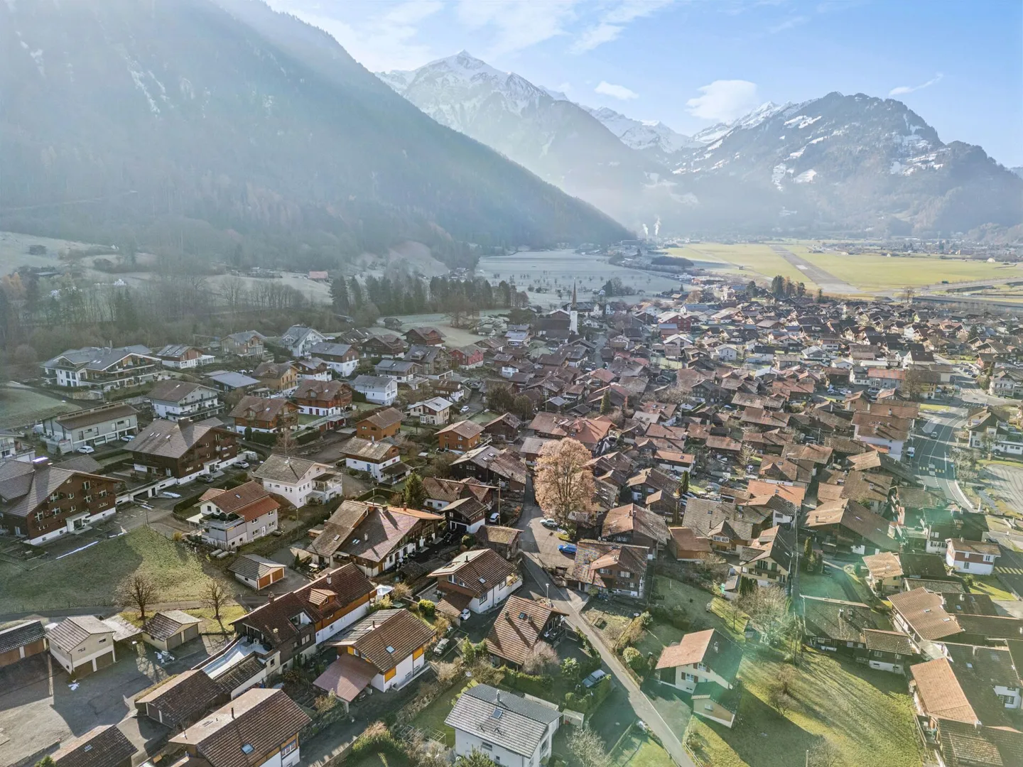 Bijou résidentiel compact entre montagnes et lacs - Photo 12 sur 12