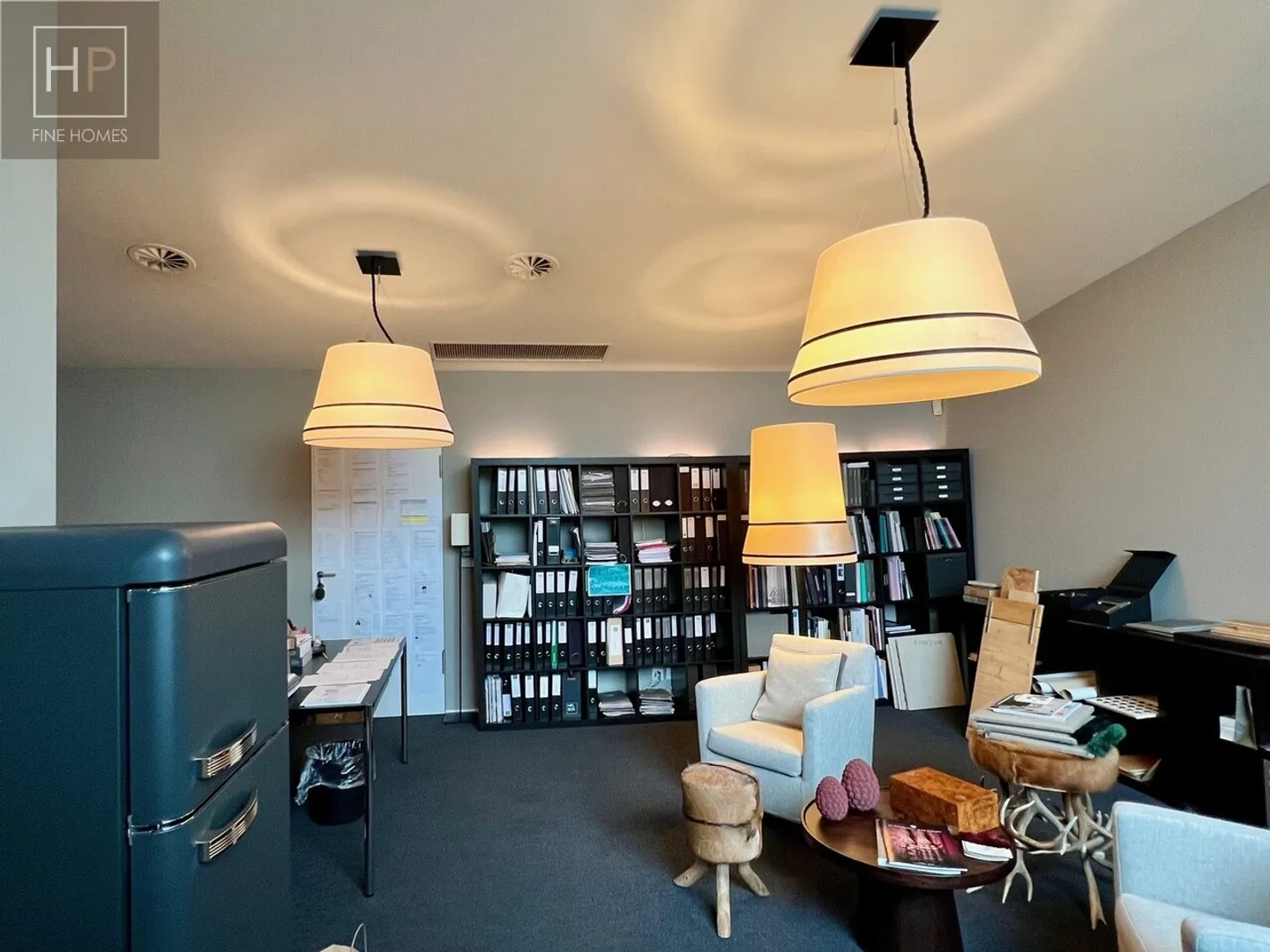 Rental of a spacious office room in a stunning townhouse - Photo 11 of 11