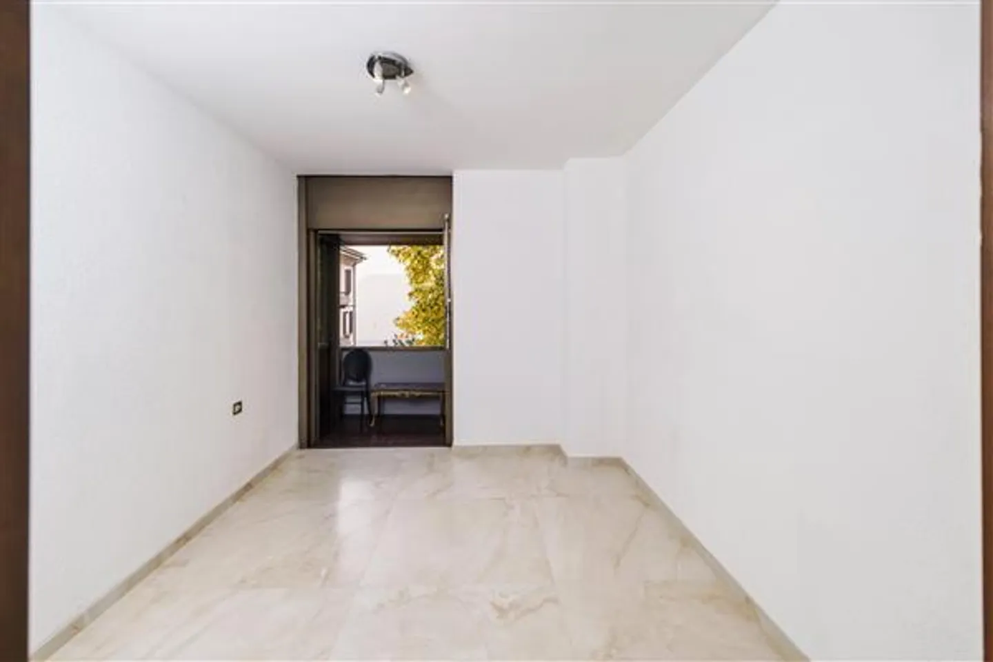 Lugano: 4.5-Zimmer-Wohnung - Foto 9 von 13