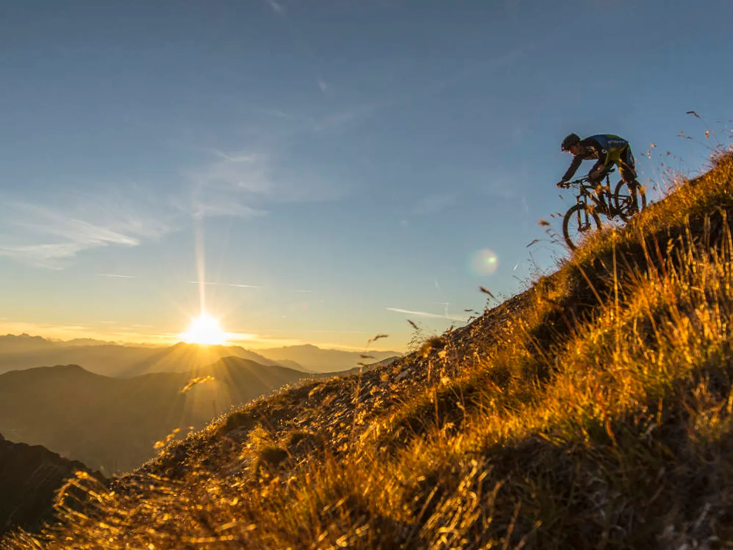 New apartment W06 primary residence with a view - Photo 2 of 10