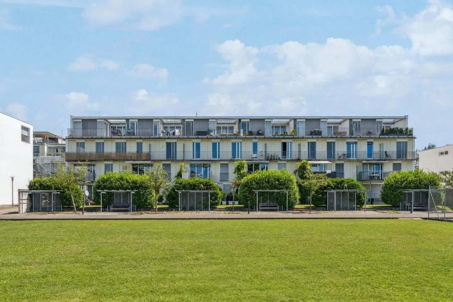Charmante Wohnung mit Balkon - Foto 1 von 9
