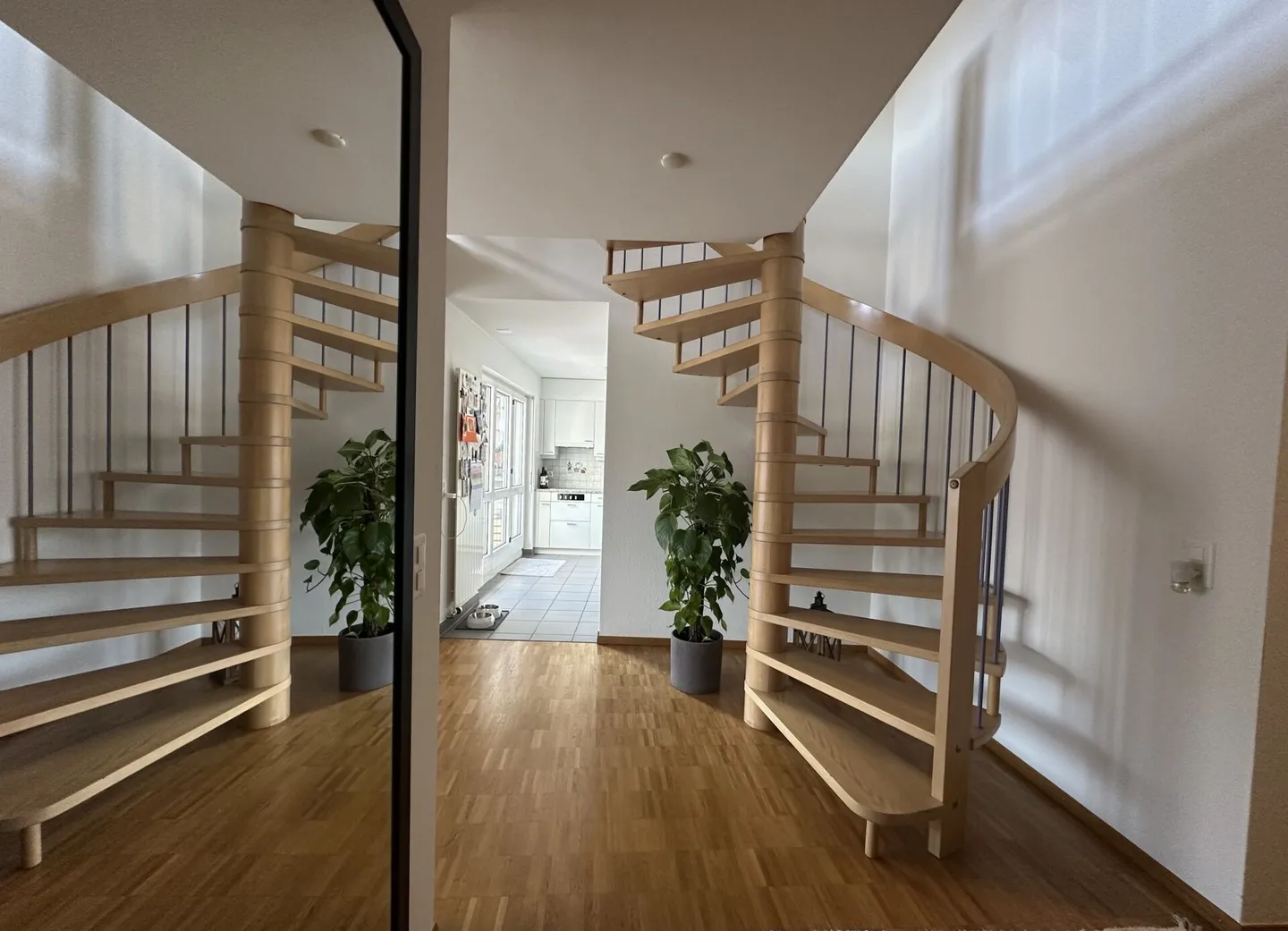 Attractive 3.5-room apartment with balcony! - Photo 5 of 9