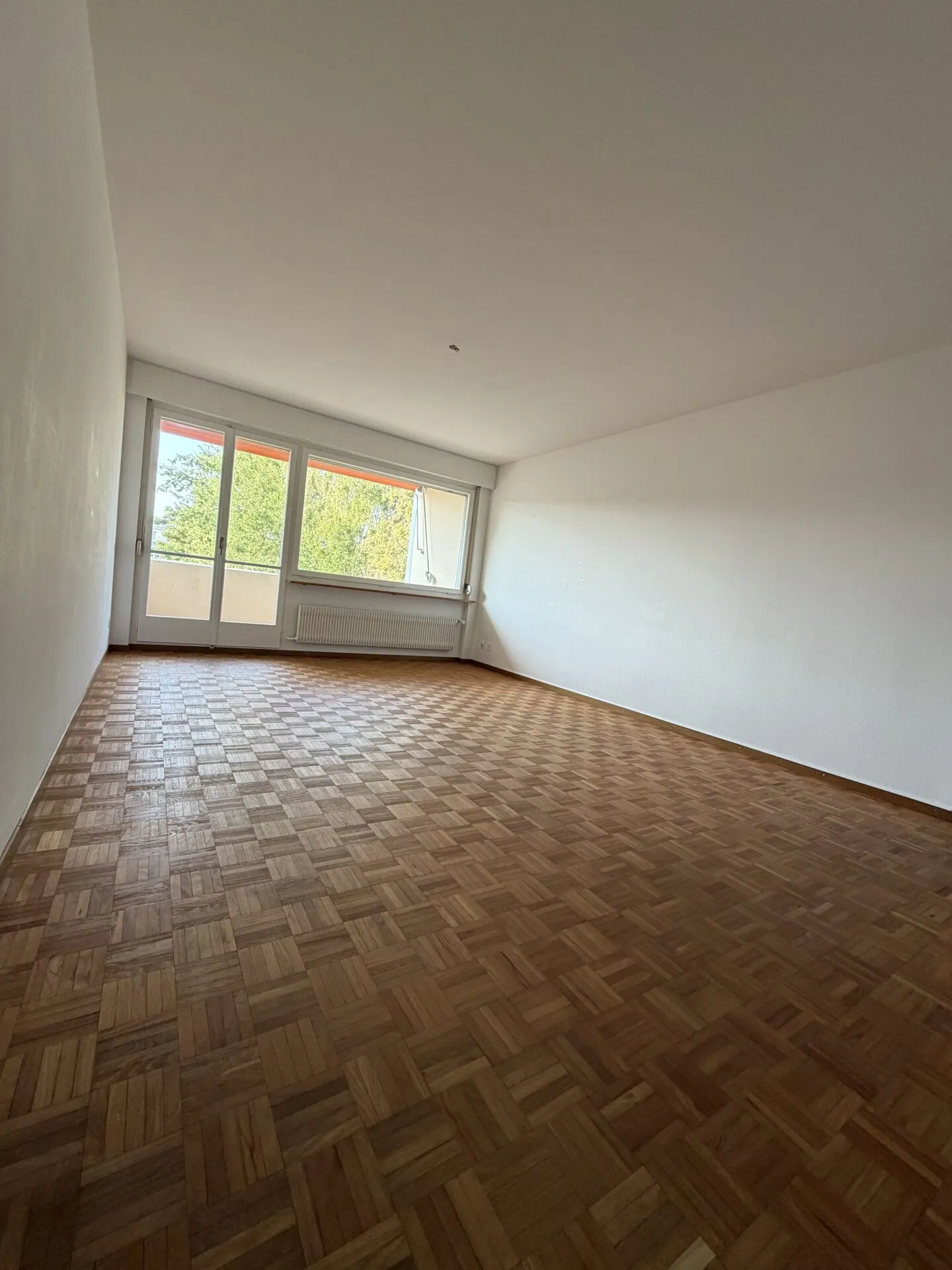 Bel appartement de 4 pièces avec balcon confortable à Nidau - Photo 5 sur 5