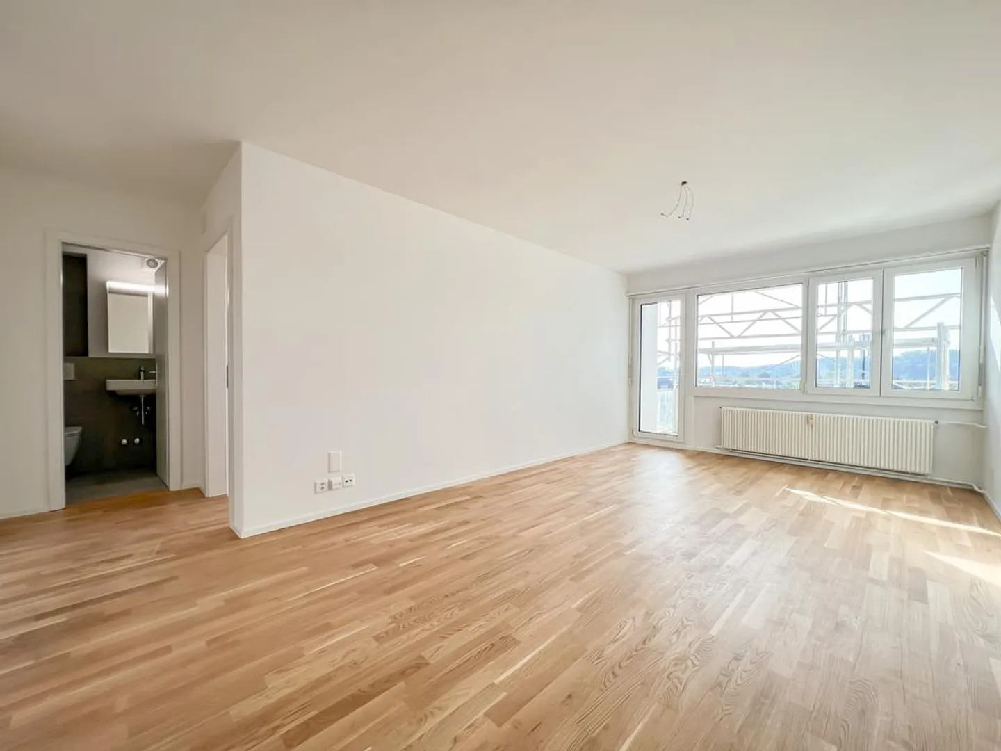 Appartamento moderno di 3,5 locali al 1° piano - Foto 2 di 8