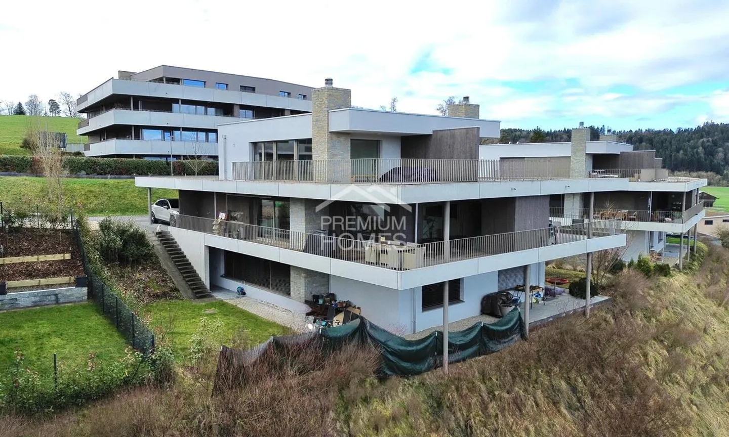 Architektonisches Duplex mit Aussicht - Foto 1 von 5