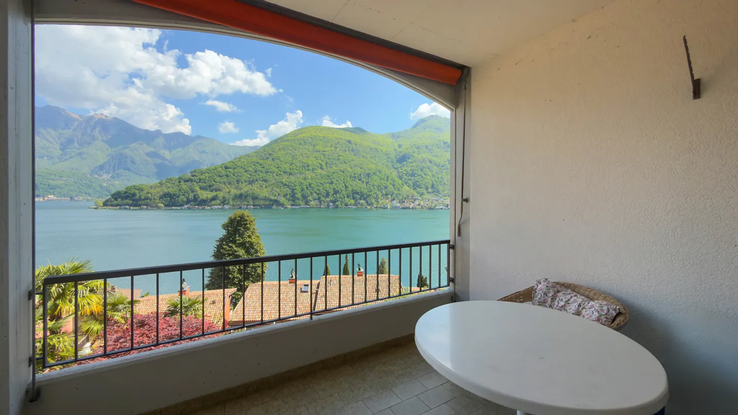 Appartamento Incantevole con Vista Lago - Foto 8 di 16