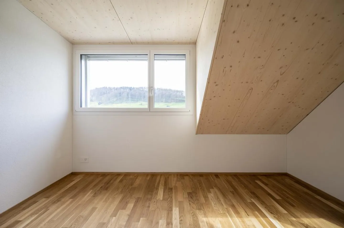 Family-friendly 4.5-room apartment - Photo 8 of 12
