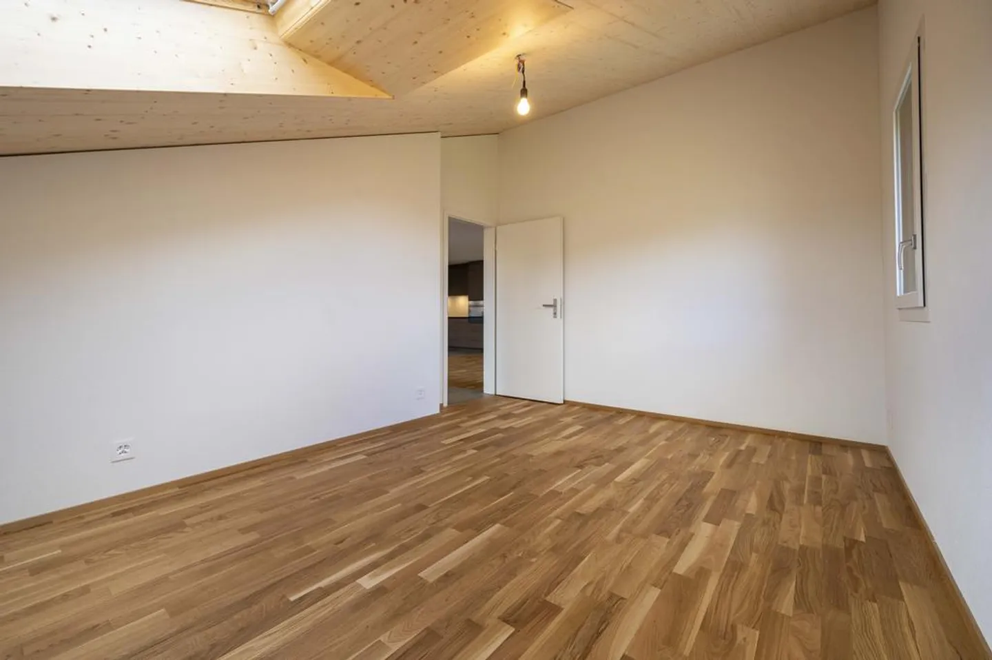 Family-friendly 4.5-room apartment - Photo 9 of 12