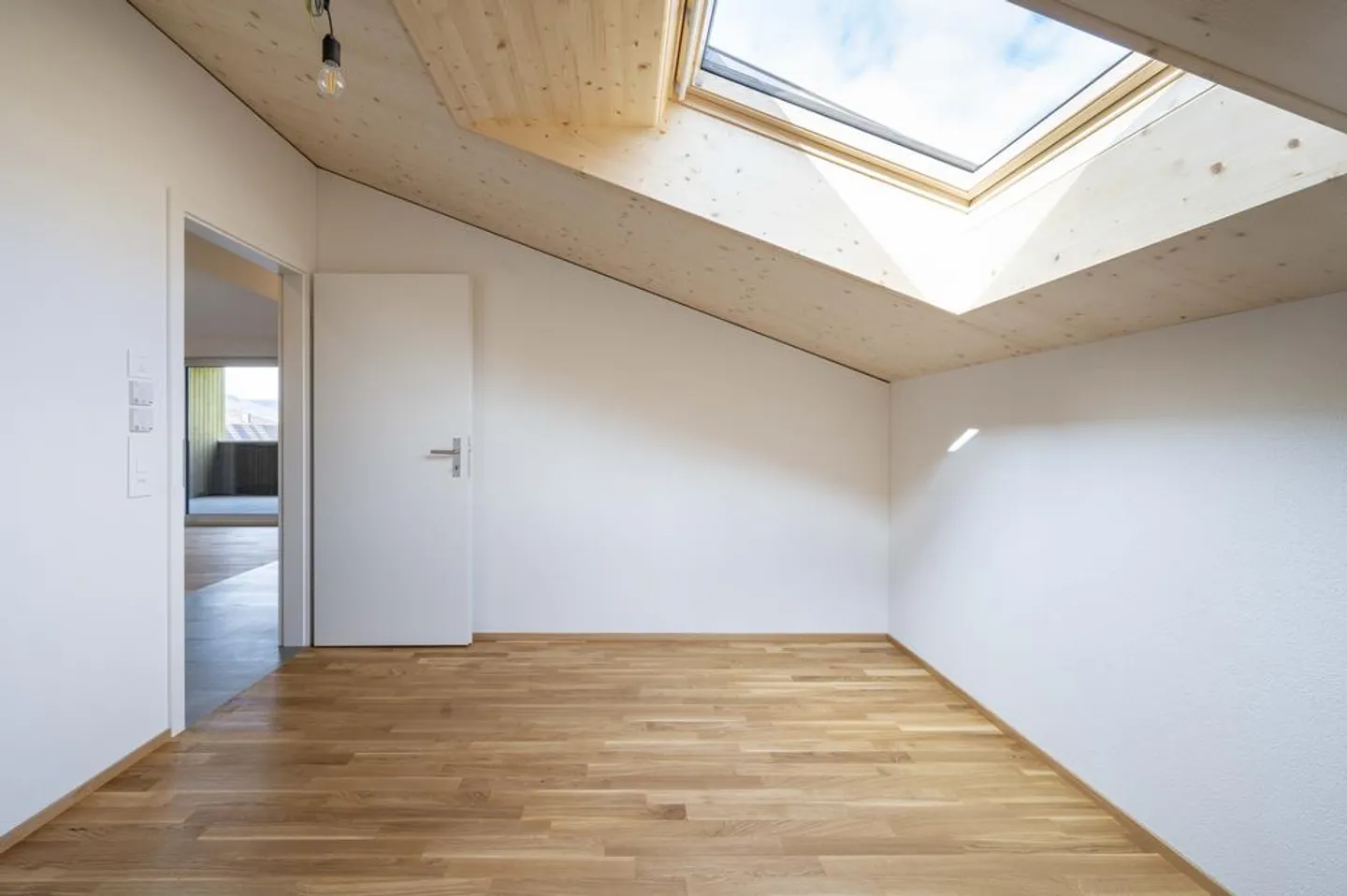Family-friendly 4.5-room apartment - Photo 10 of 12