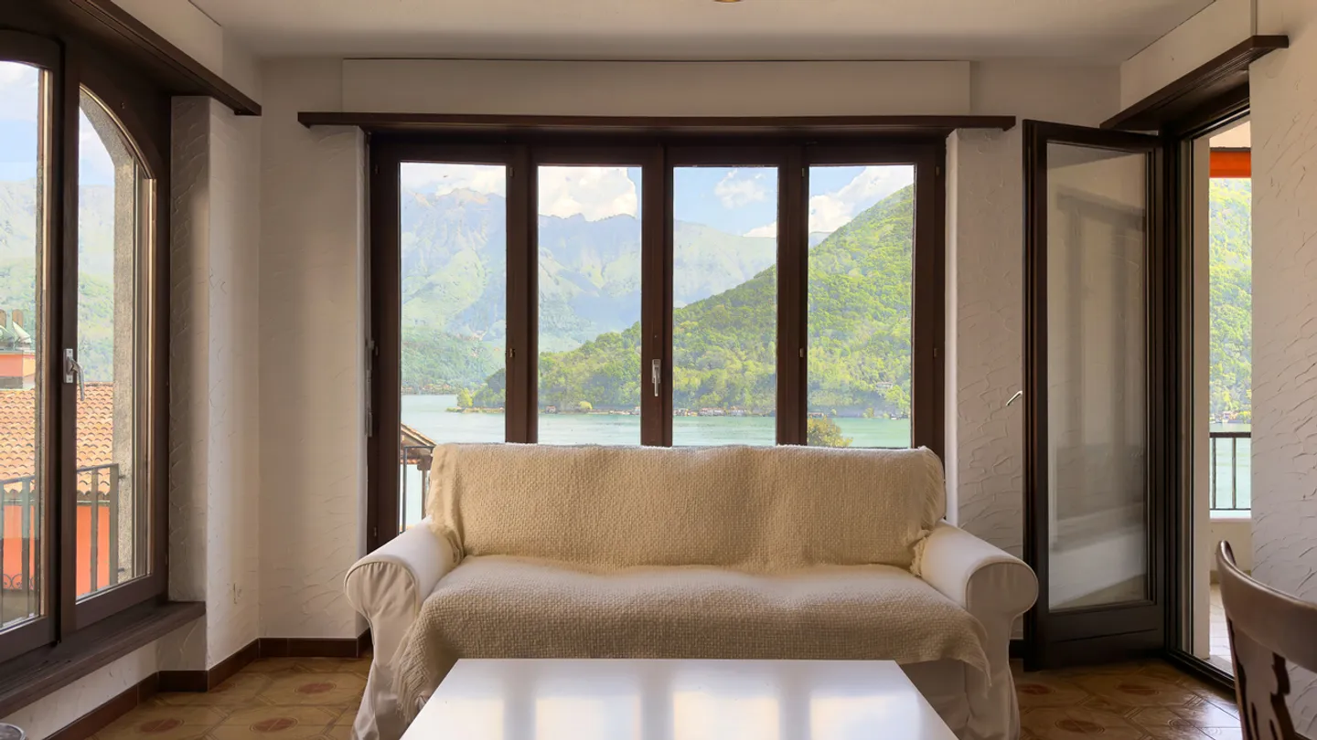 Appartamento Incantevole con Vista Lago - Foto 7 di 16