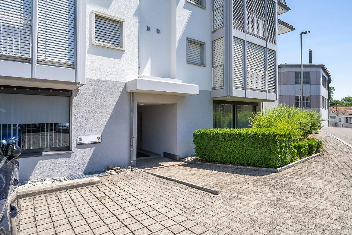 Vielseitige Gewerbefläche in Flawil - Foto 2 von 18