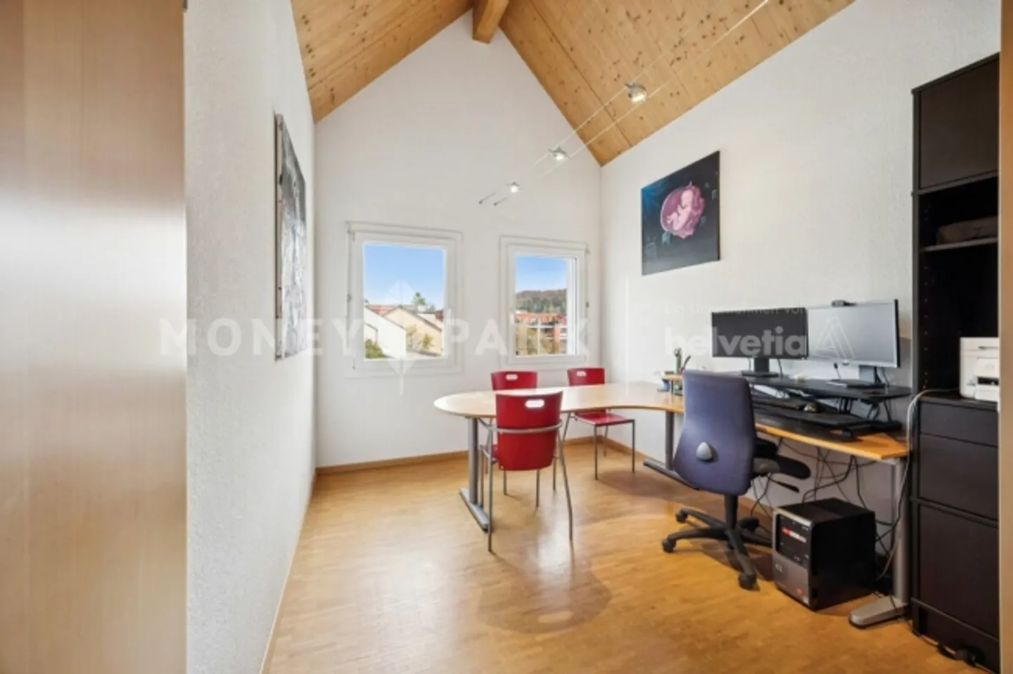 Affascinante casa unifamiliare di 8,5 stanze con molto spazio per la famiglia e gli hobby - Foto 8 di 13