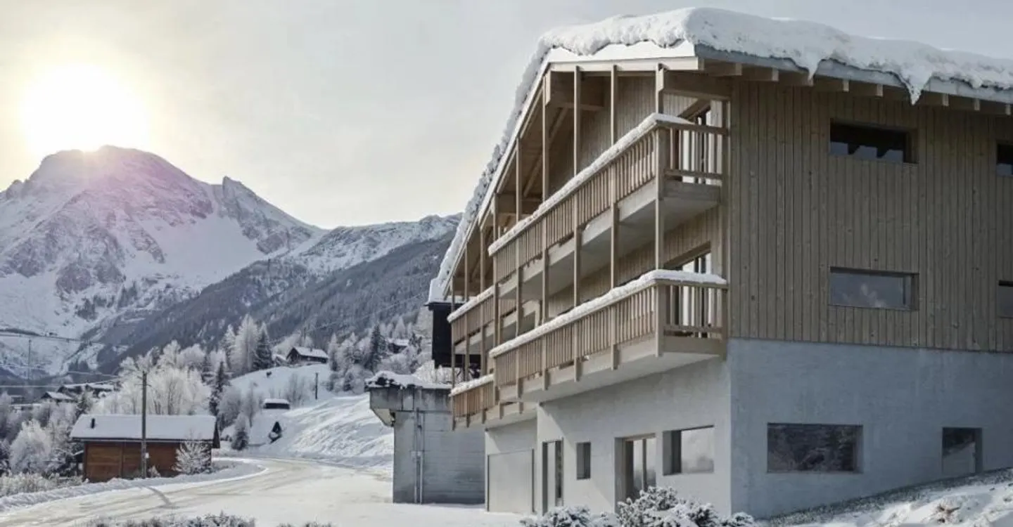 Luxury Apartment with Unobstructed Mountain View - Photo 3 of 3