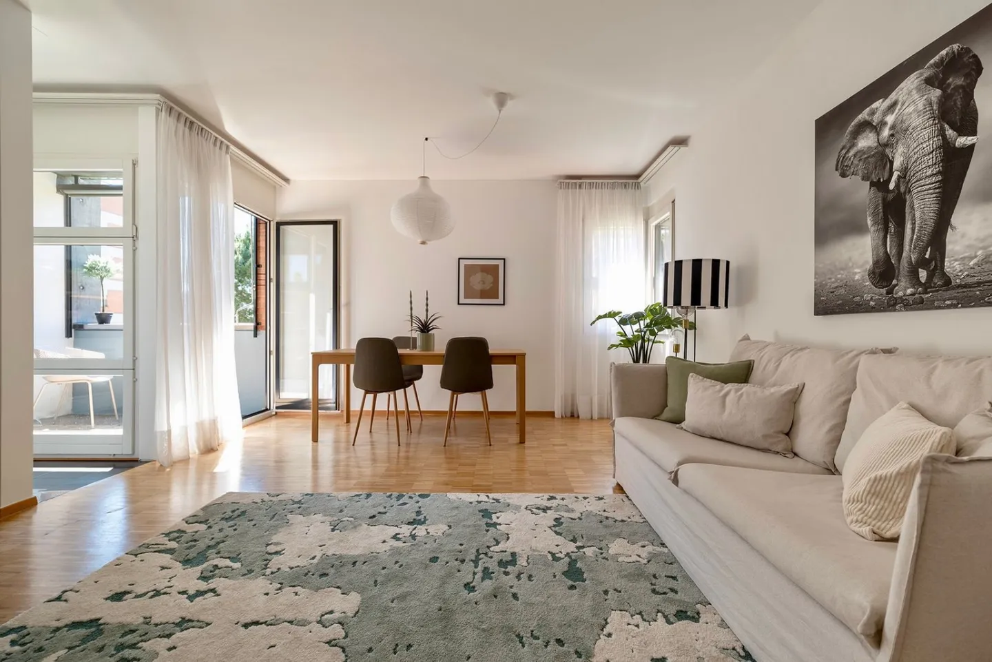 Comfortable 2.5-Room Apartment - Photo 7 of 13