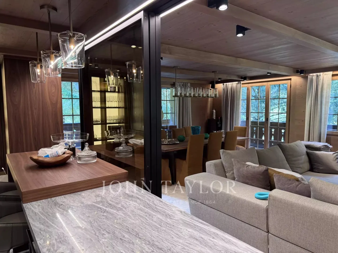 Chalet in Saanen - Photo 10 of 28