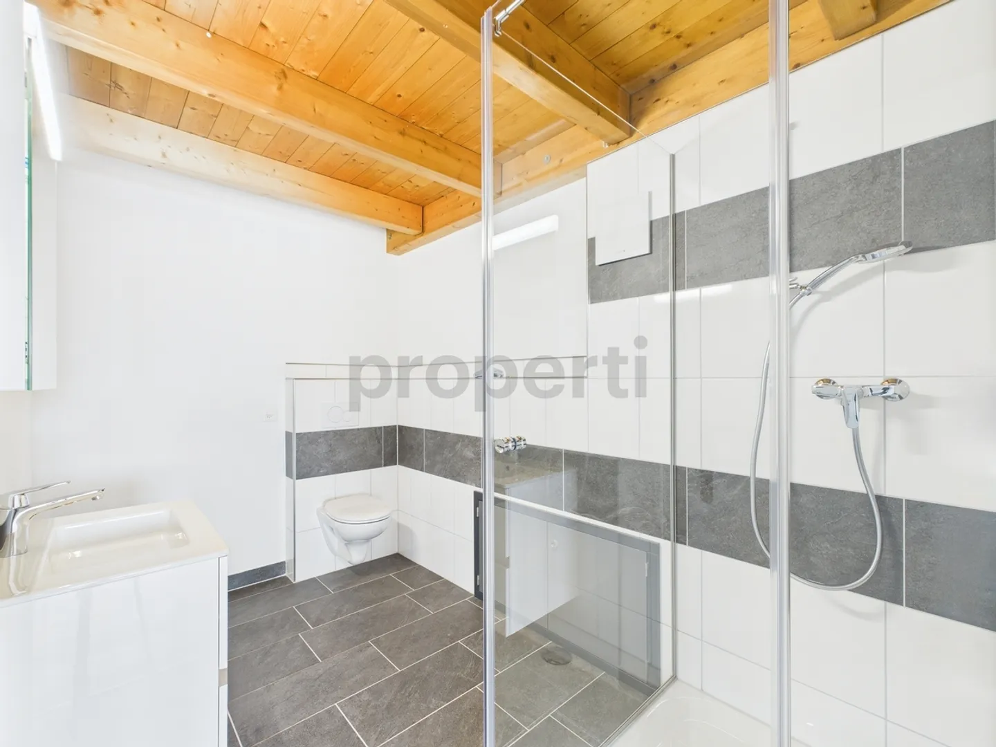 Frisch sanierte und helle 3-Zimmer Wohnung mit Galerie an toller Lage in Birr - Foto 6 von 8