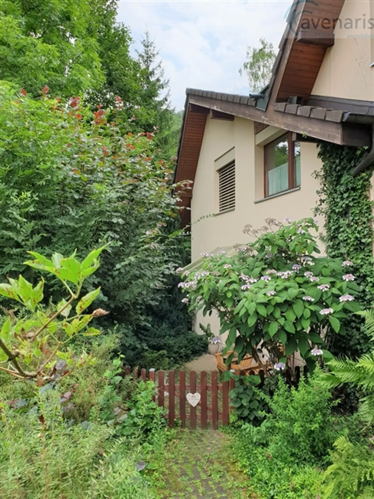 «Neubauprojekt 6 moderne Reiheneinfamilienhäuser» - Foto 3 di 12