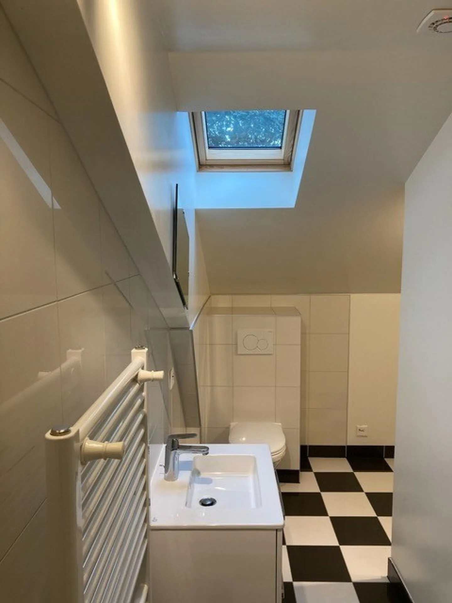 2.5 Room Apartment - Photo 7 of 9