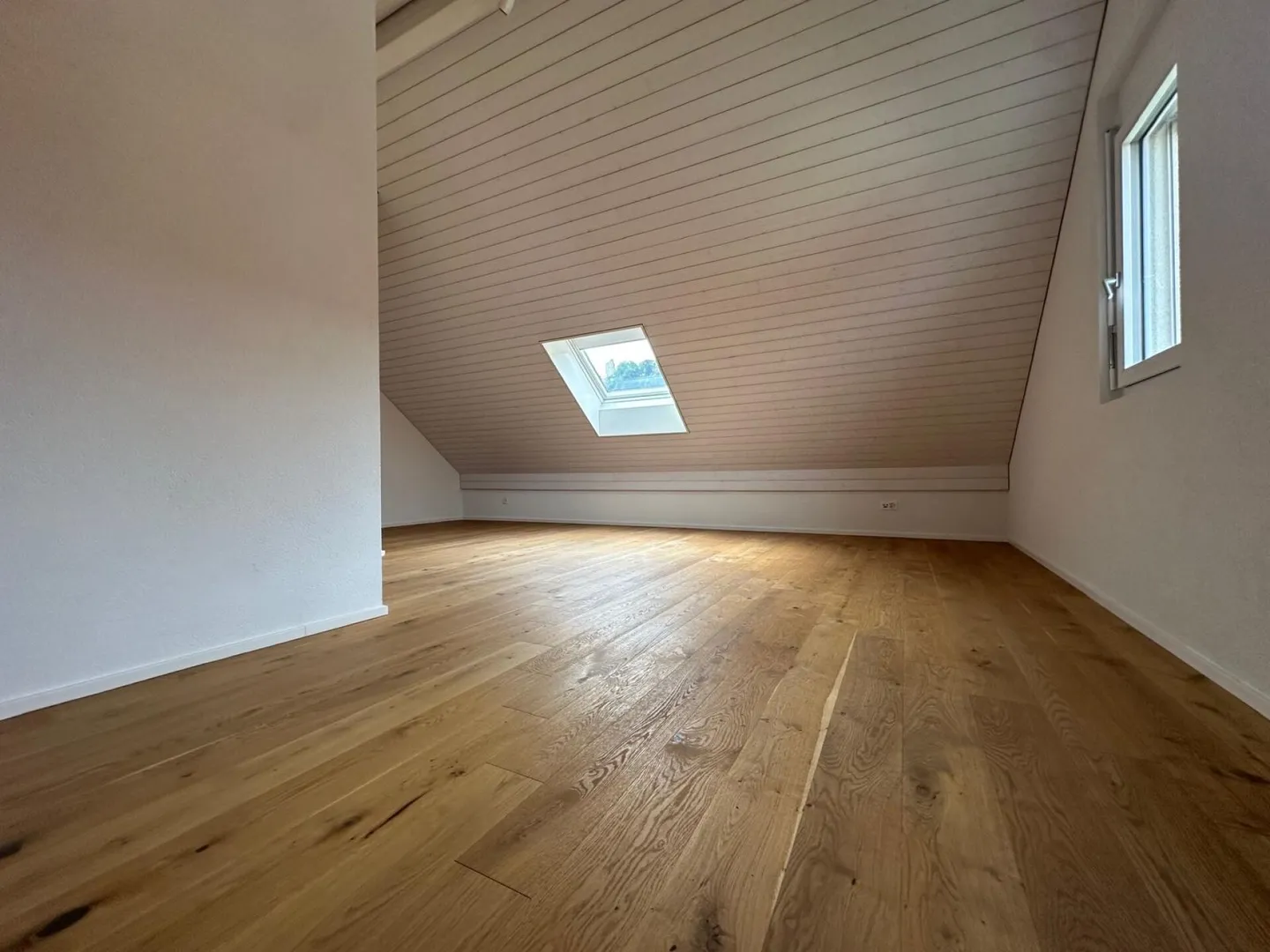 Maison double familiale avec jardin ! - Photo 3 sur 12