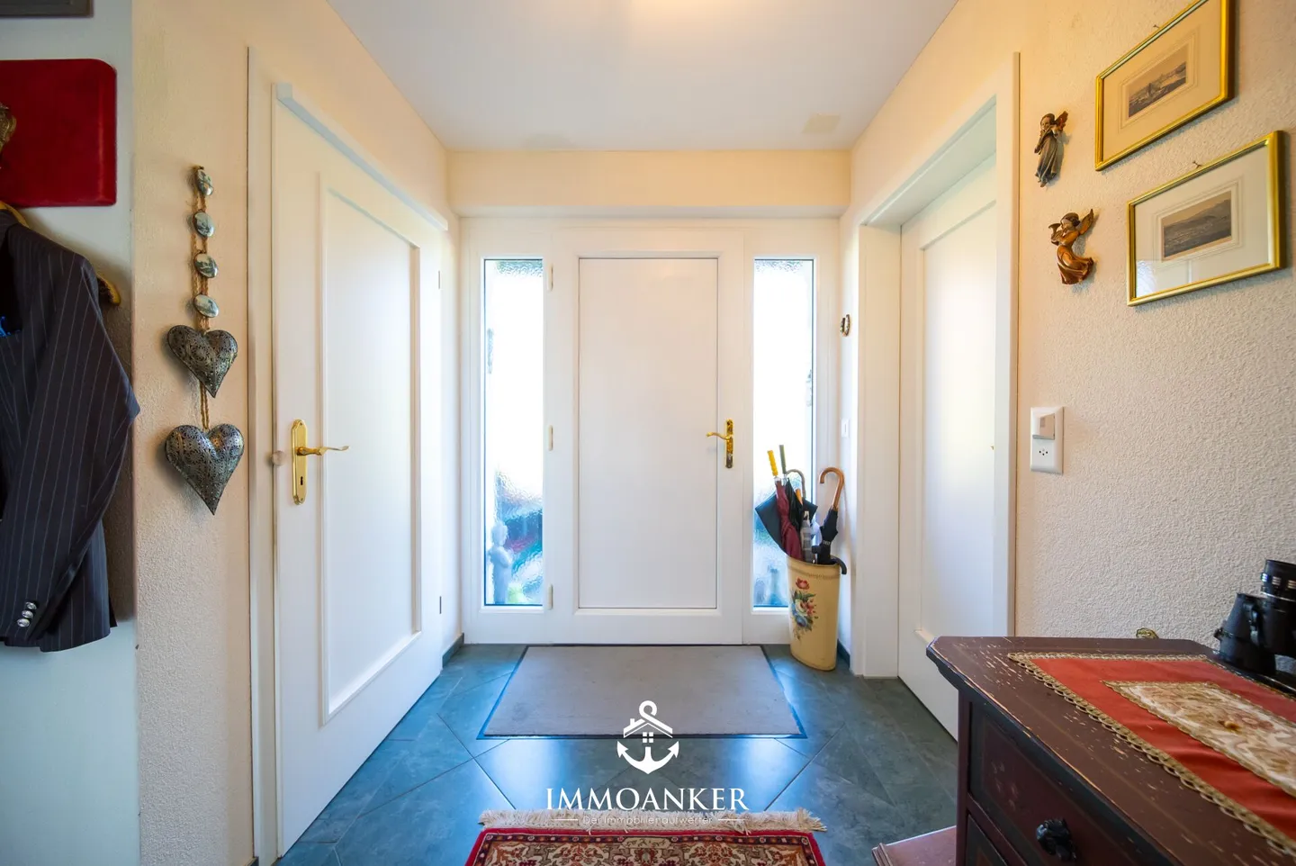 Living with a View - Surrounded by Peace and Greenery - 6.5 Room Single Family Home in Sulz - Photo 1 of 13