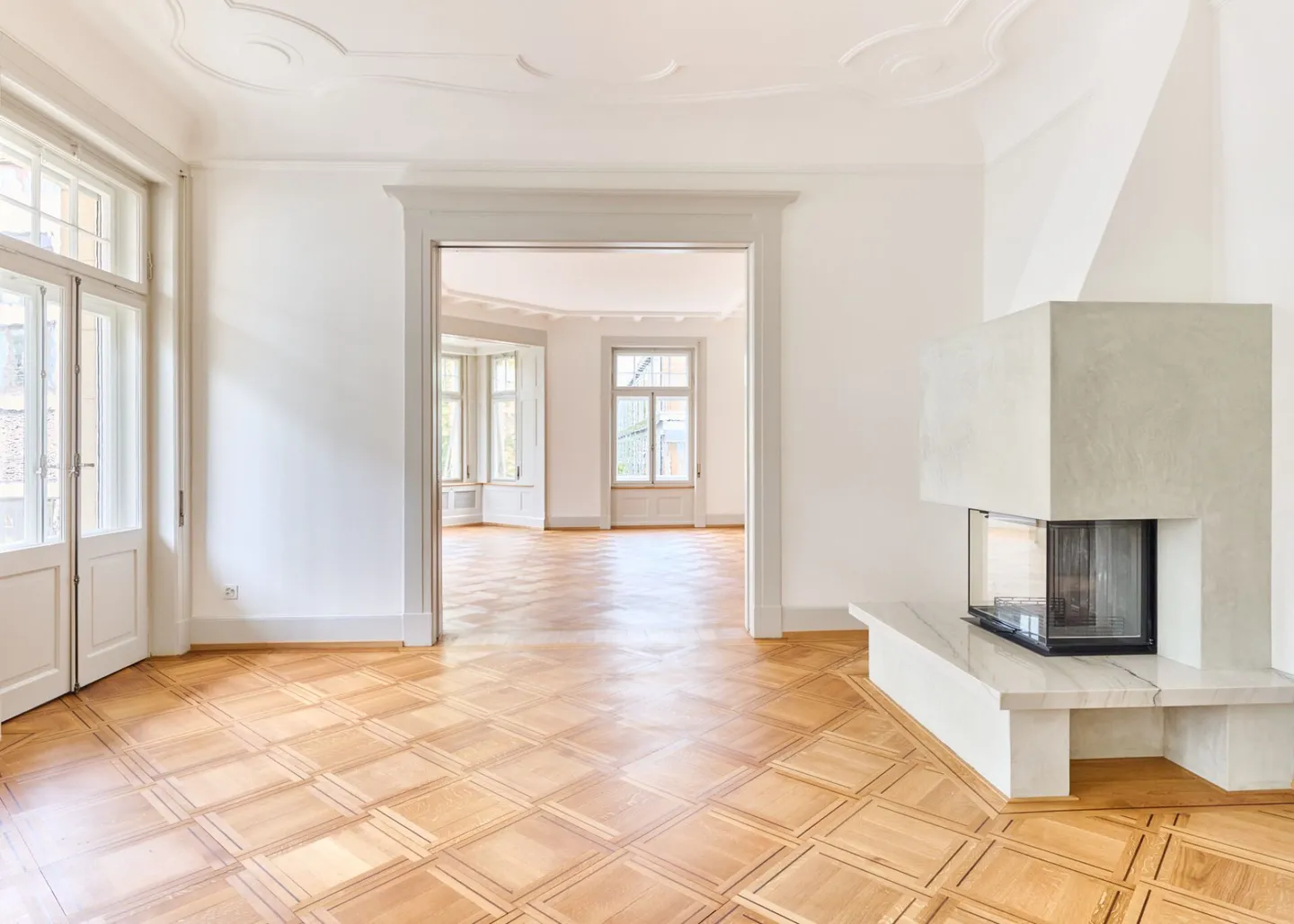 Appartamento esclusivo di 5,5 stanze in una zona residenziale popolare a Zurigo Enge - Foto 2 di 12